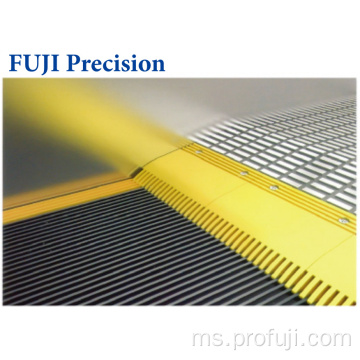 Fuji-ye Escalator Comb Gigi